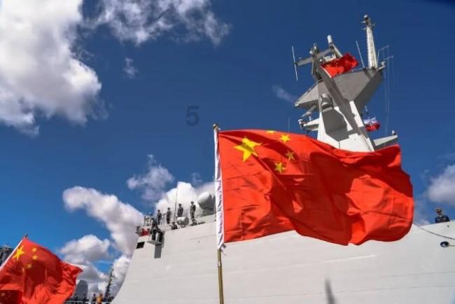 上级决定用4个师突围,他力主减少一个师,结果致10万大军被歼灭