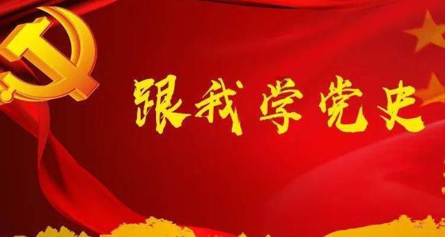 西装外套搭牛仔裤时比较经典的穿搭方法，在配色上应该如何选择？游戏画面